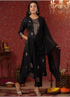 ISHIN Regular Fit Three-Quarter Sleeve Printed Black Silk Woven Kurta Set For Women Flat Collar Perfect For Wedding And Engagement Pull On Closure  - Image 3
