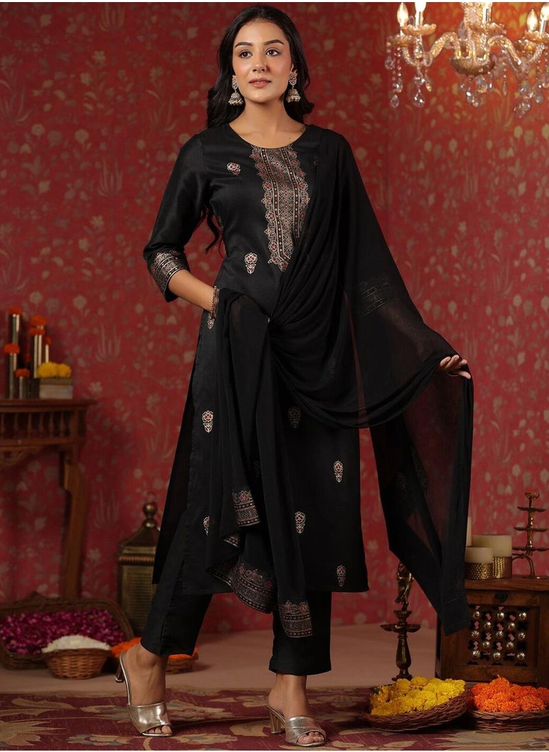 ISHIN Women's Black Silk Printed Tunic Full Length Casual Regular Fit Kurta Set  - Image 3