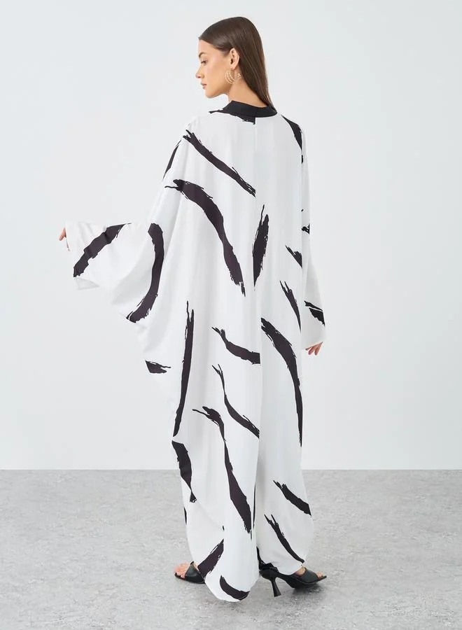 Amirah Amirah Batwing Sleeve Printed Jalabiya