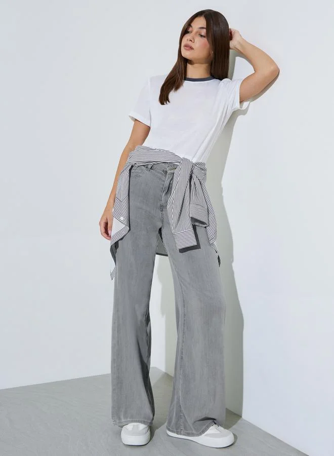 ستايلي Grey Solid Mid-Rise Wide Leg Jeans
