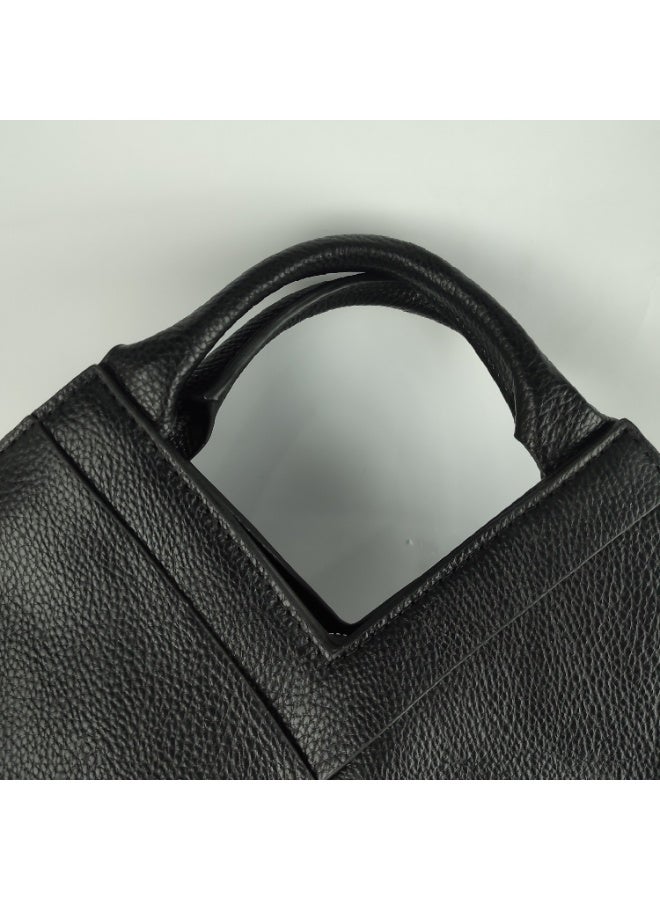 Women's handbag for travel and trips black - Image 4