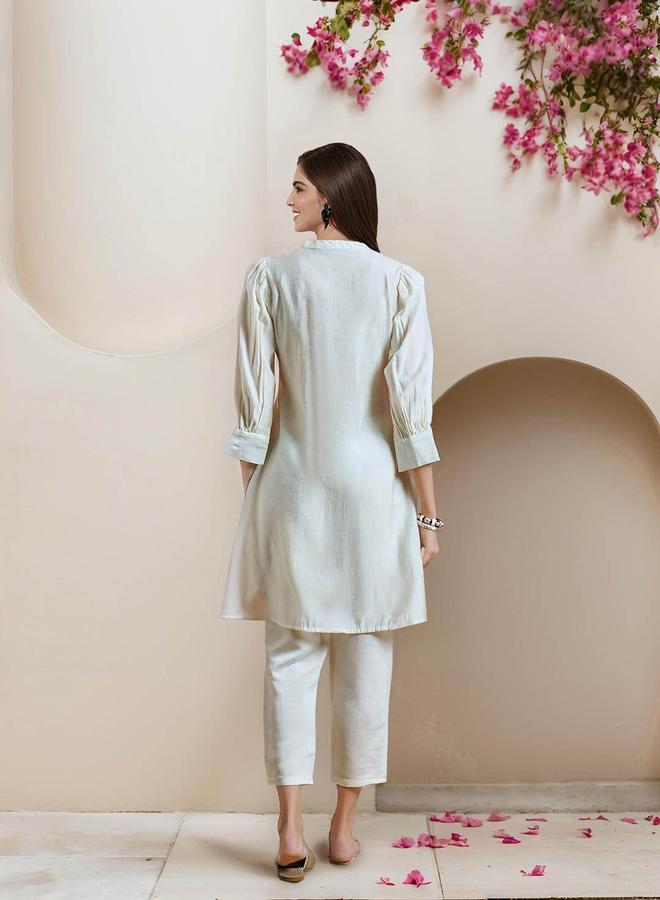 ISHIN Off White Cotton Embellished Pattern Straight Kurta Set for Women with Round Neck Neckline Three-Fourth Sleeves Calf length Upper Body Wear Tunic Full Length Bottom Body Wear Palazzo Elastic Closure - Perfect for Festive Occasions - Image 5