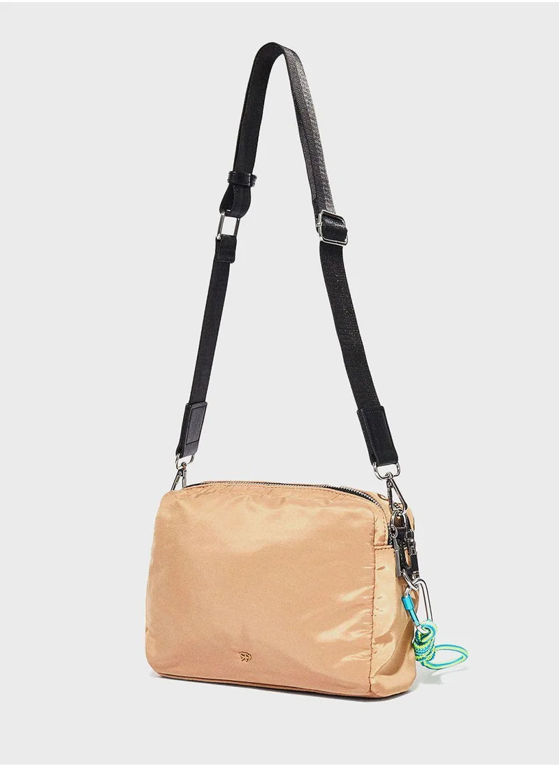 PARFOIS Logo Detailed Zip Over Crossbody