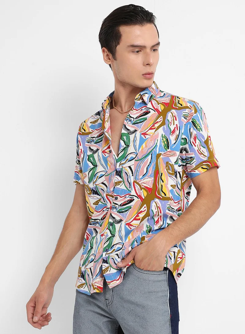 Campus Sutra Men's Multicolour Abstract Foilage Shirt