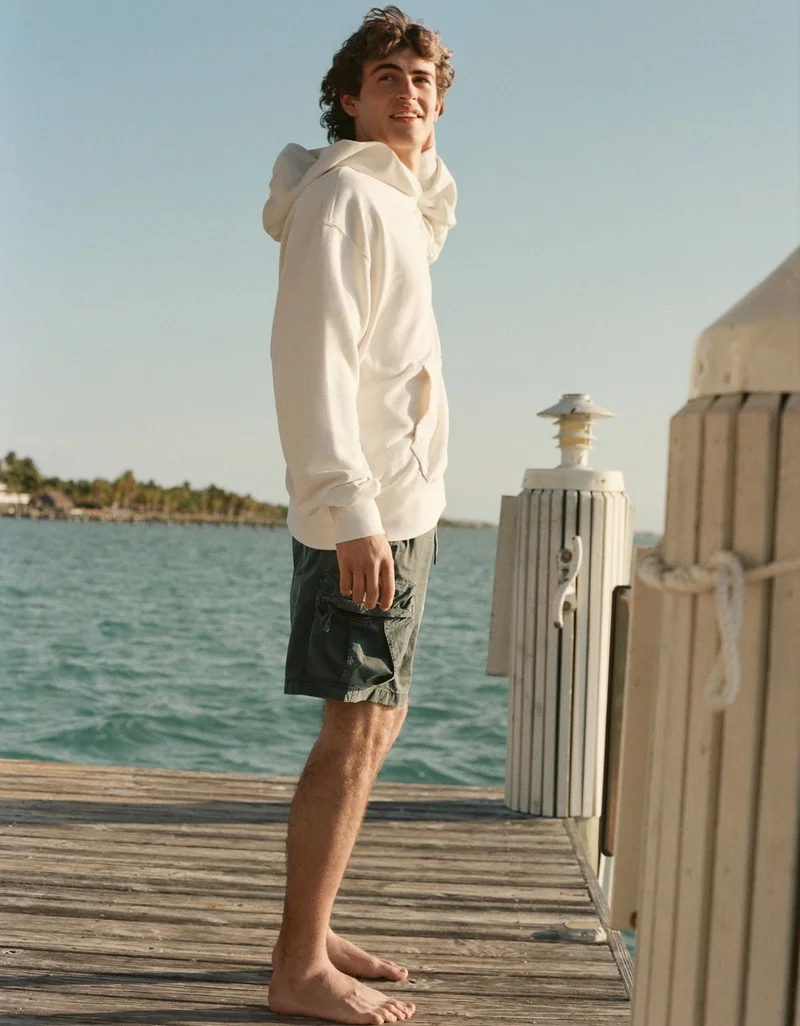 American Eagle  AE 6.5" Flex Lived-In Pull-On Cargo Short for Men | Best Price UAE