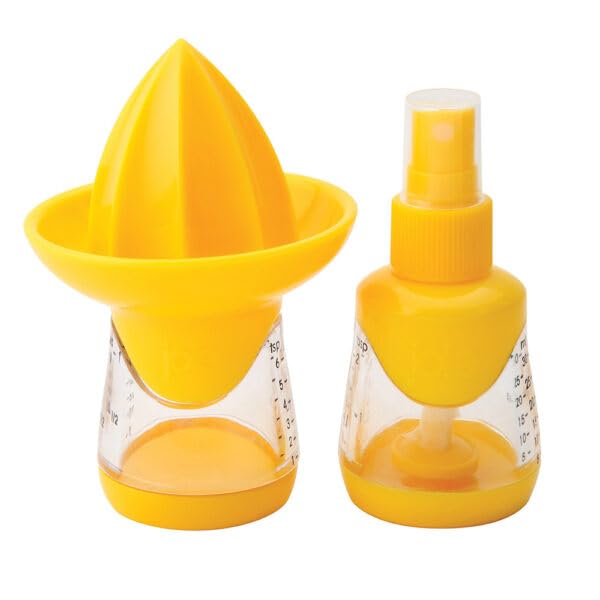 Sevia Plastic Citrus Squeeze and Mist Lemon Juicer Mist Sprayer Hand squeezer juicer Orange squeezer Manual juicer for fruits - Image 1