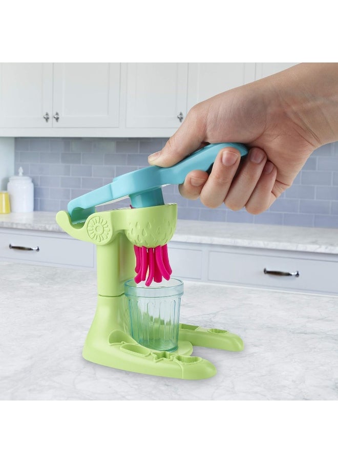 Play-Doh - Play-Doh Kitchen Creations Juice Squeezin' Toy Juicer for Kids 3 Years and Up with 4 Non-Toxic Colors - Image 1