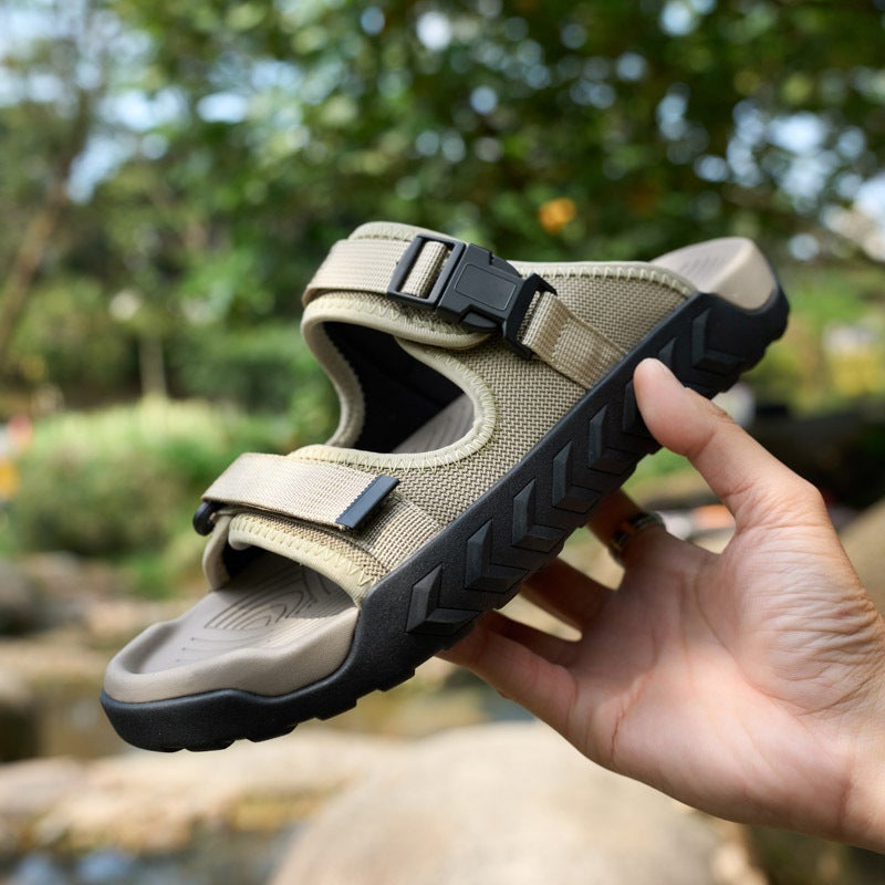 Sandals Plus Size Couple Summer Outdoor Wear 2025 Trendy Non-Slip Soft Bottom Driving Dual-Purpose Leisure Beach Slippers - Image 2