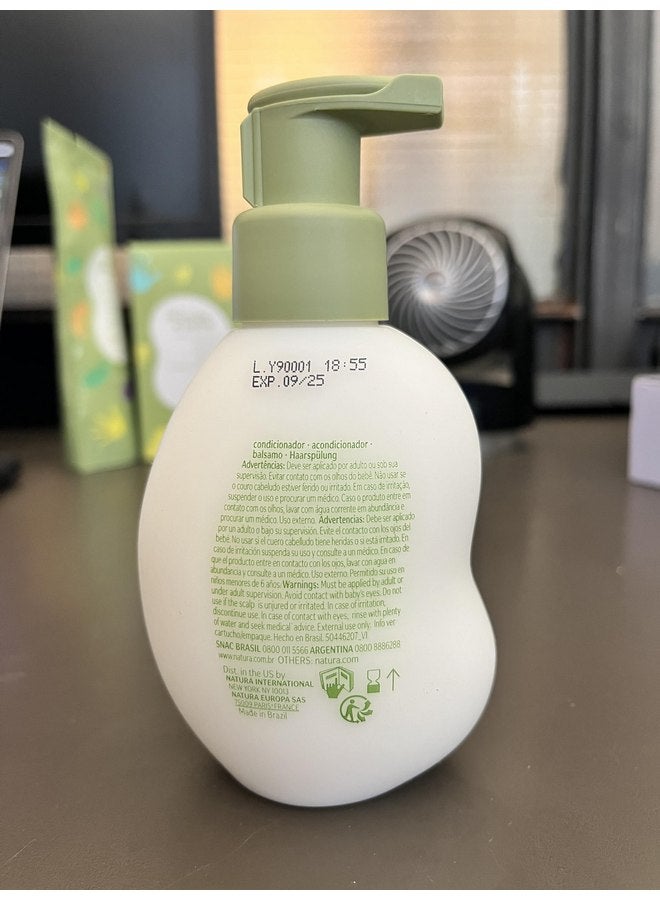 natura - Mamãe e Bebê Baby Conditioner - Untangle & Soften Baby Hair - 100% Vegan - Self-Preserving Formula - 97% Natural Origin - All Skin Types - Cruelty Free - Baby Essentials - 6.7 fl oz (200ml) - Image 4