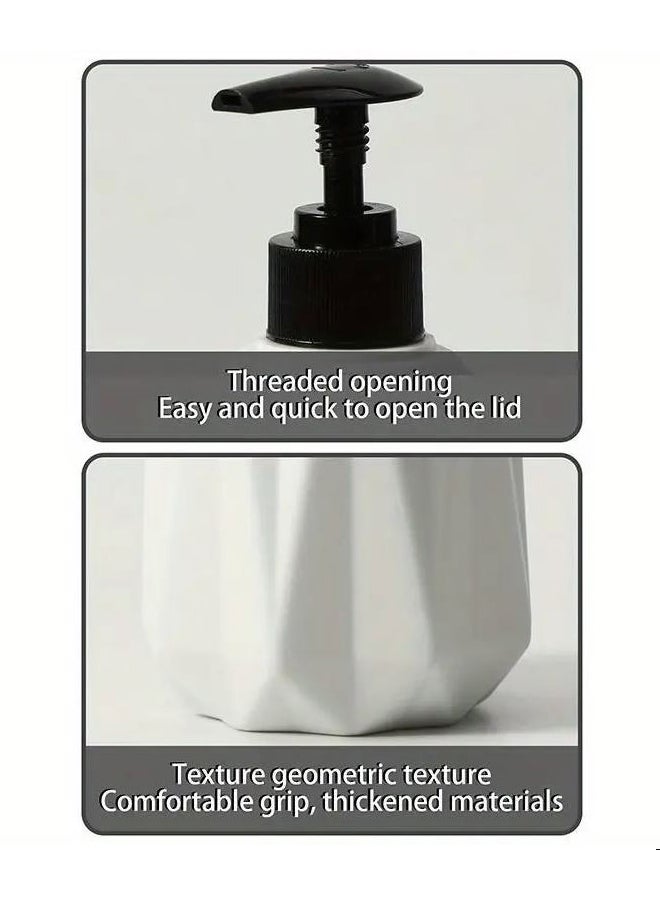 سويس كانتون موزع صابون بلاستيكي فاخر بتصميم نوردك – 15 سم، موزع صابون يدوي ومعقم مع مضخة، تصميم عصري باللونين الأسود والأبيض، زجاجة صابون سائلة قابلة لإعادة التعبئة للاستخدام في الحمام والمطبخ، متين وسهل الاستخدام - Image 4