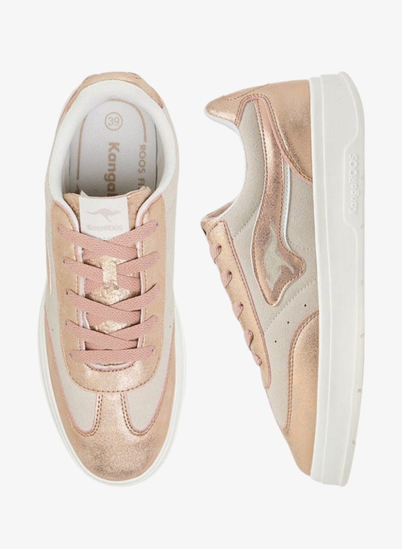 كانغاروس سنيكرز نسائي بأربطة وملون - Image 3