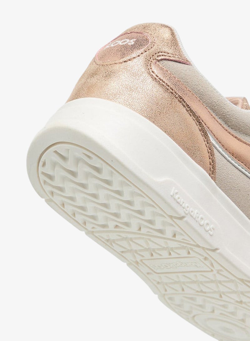 كانغاروس سنيكرز نسائي بأربطة وملون - Image 5