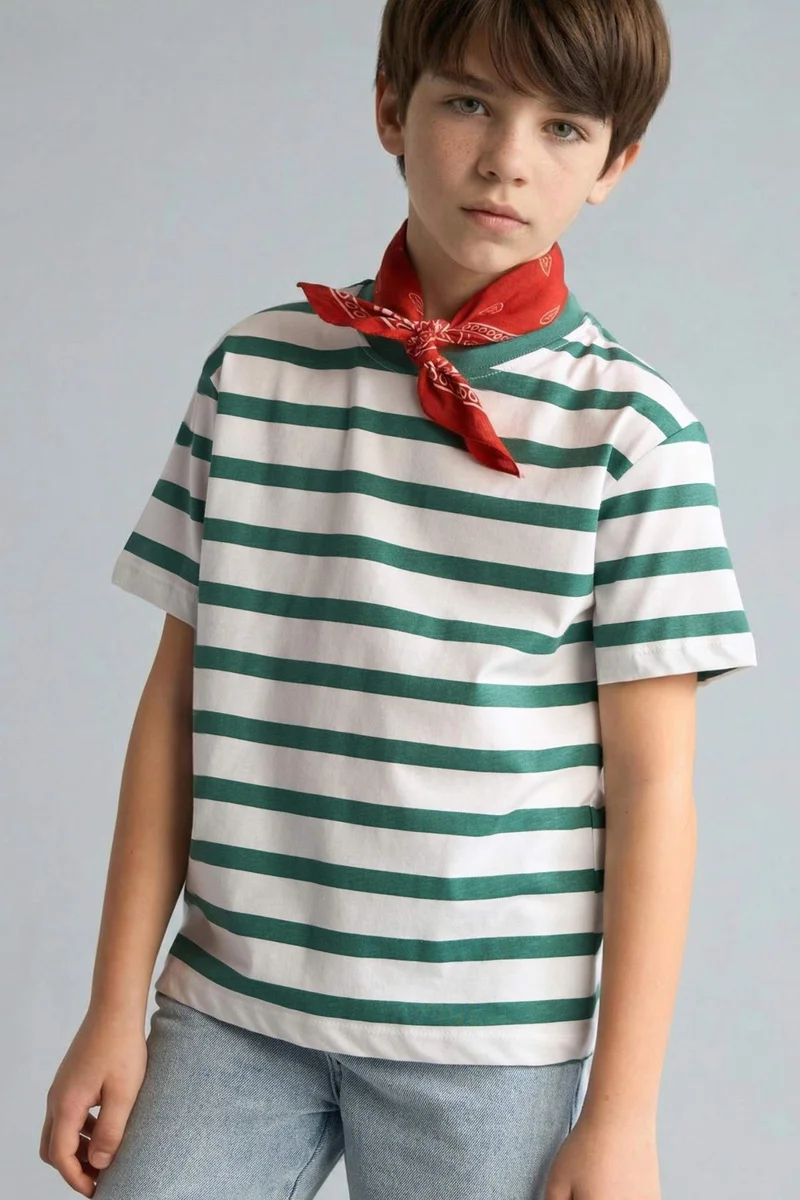 ديفاكتو Boy New Regular Fit Printed Short Sleeve T-Shirt