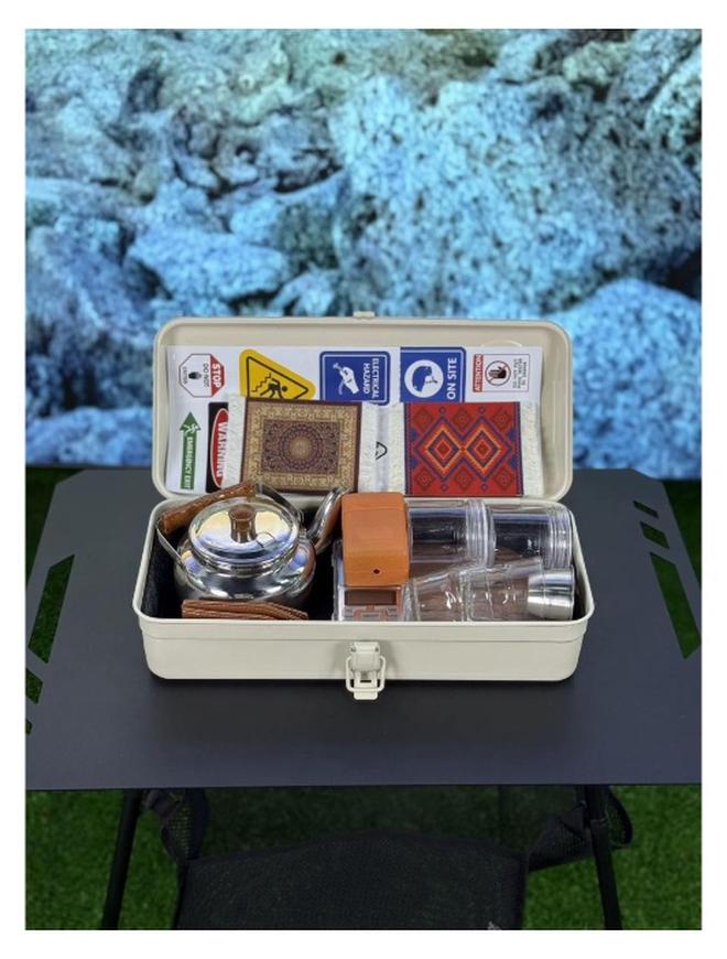 Tradeo Premium Outdoor Travel Tea Set – Portable Metal Box with Kettle, Gas Burner, Glass Cups, Spice Containers & Arabic Carpet Coasters - Image 1