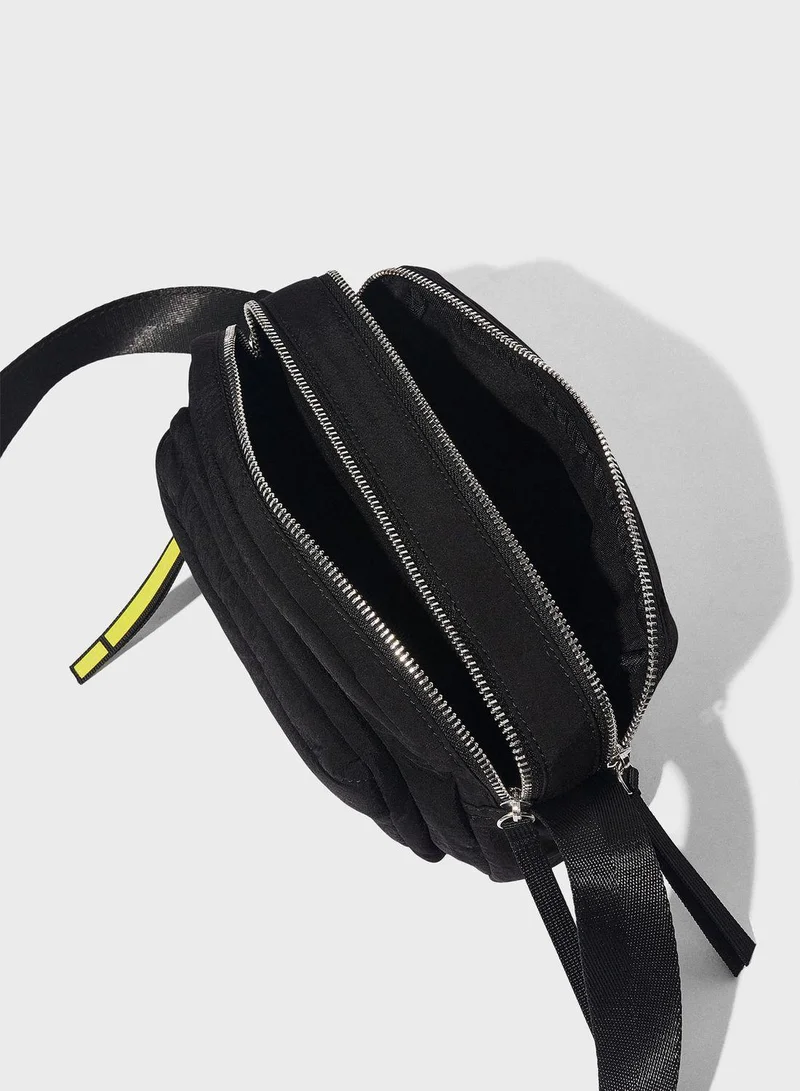 بارفوا Chain Detailed Crossbody Bag