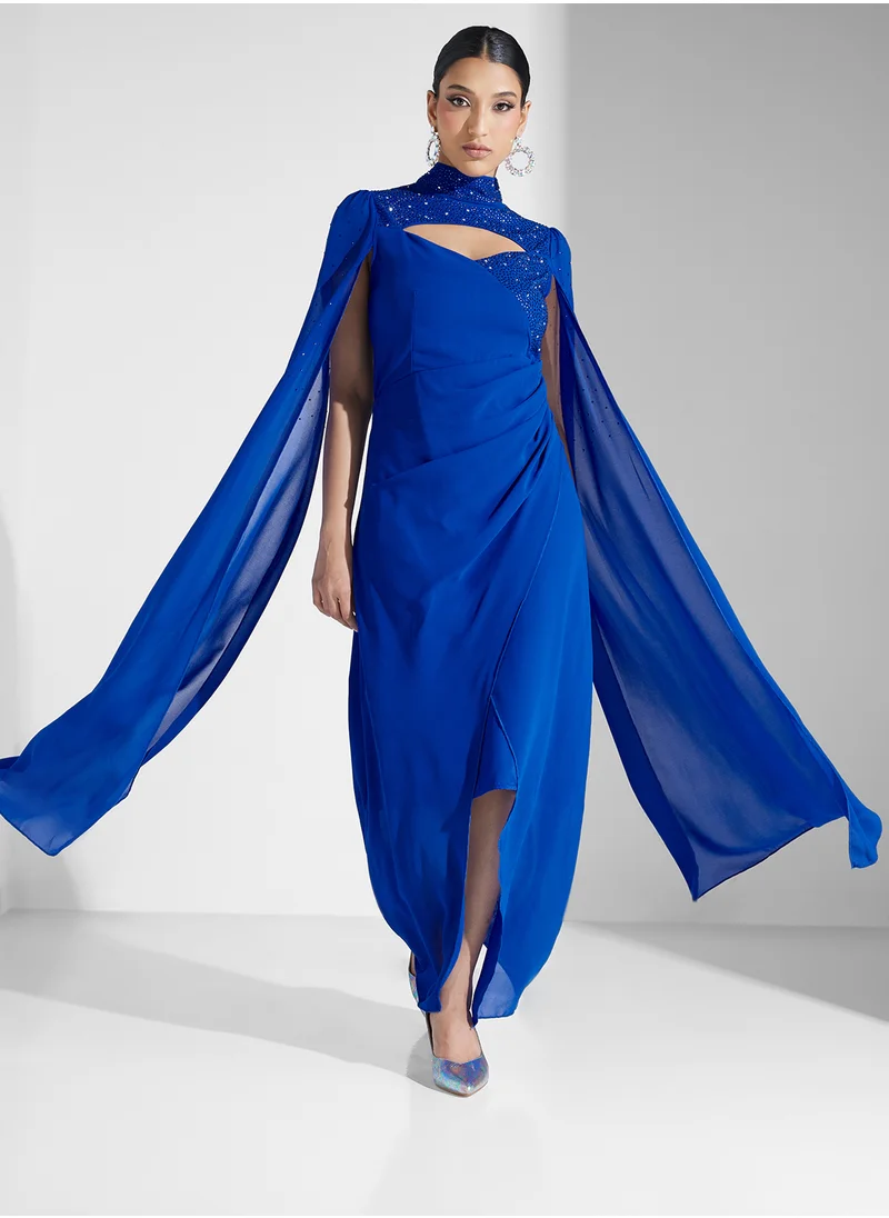 Khizana Dress With Exaggerted Sleeves