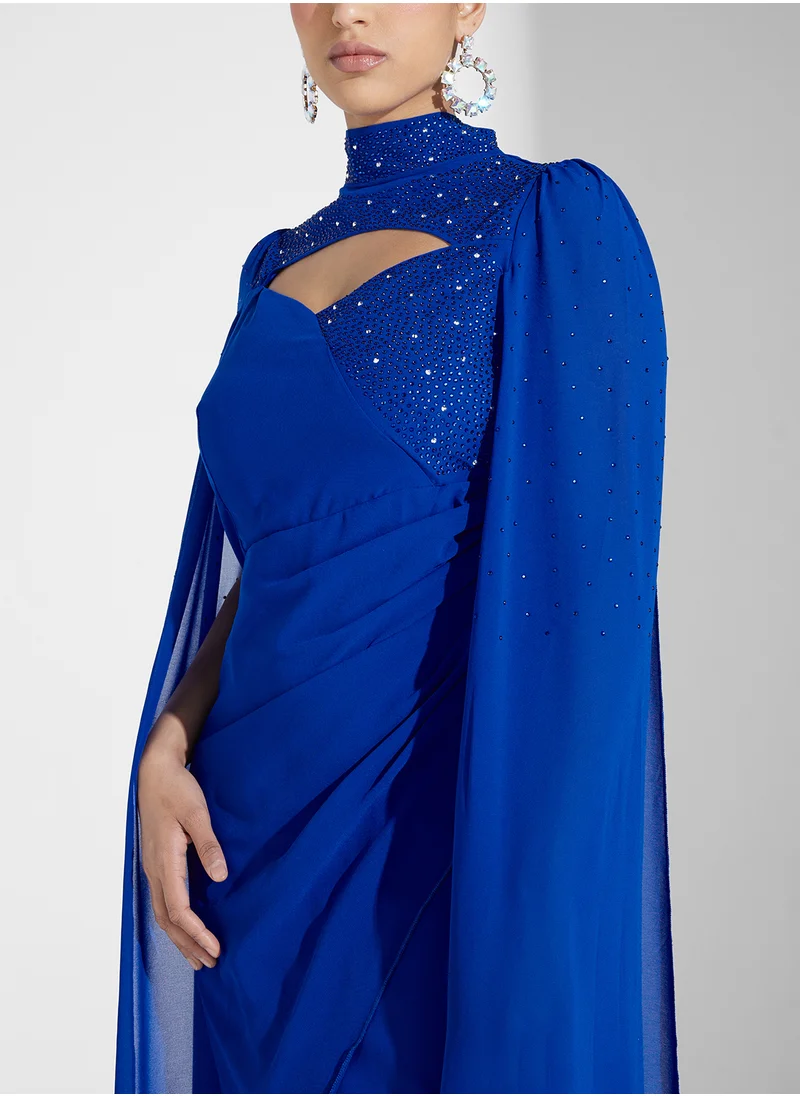 Khizana Dress With Exaggerted Sleeves