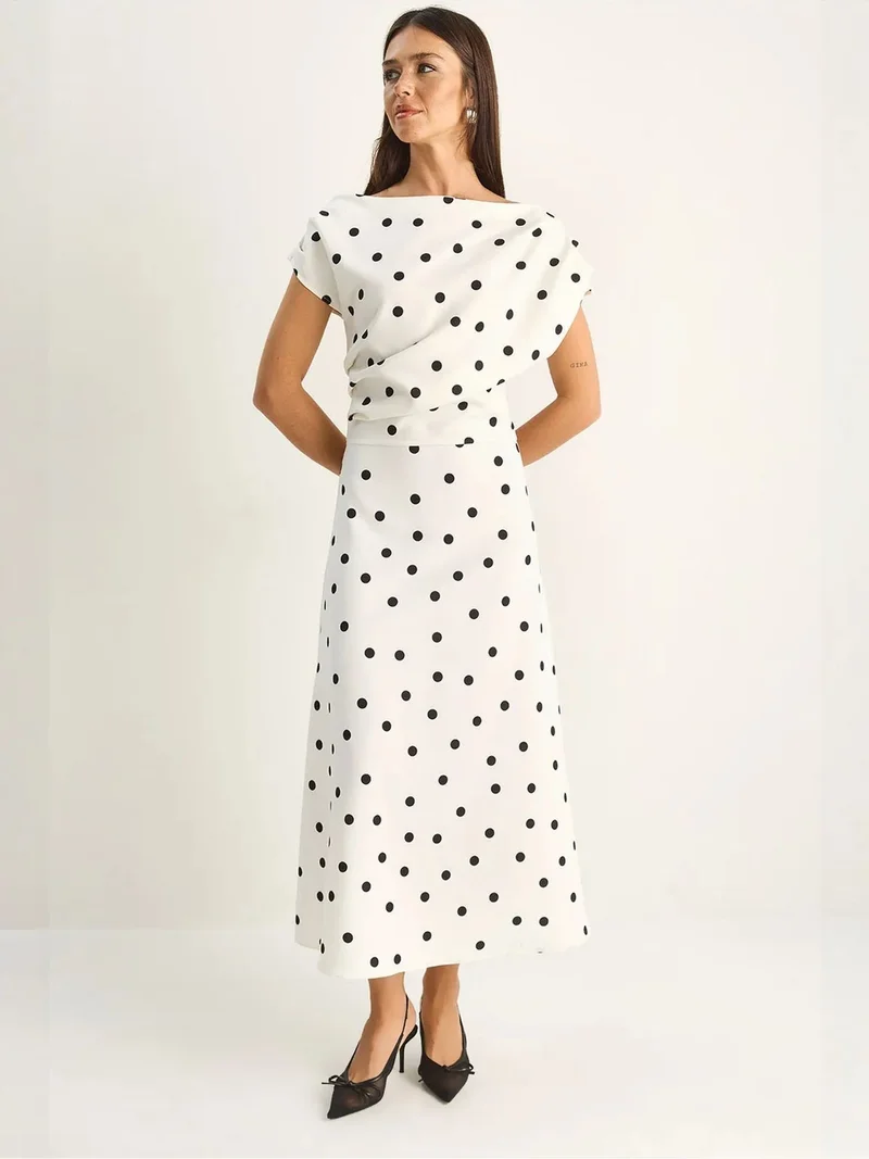 Bianco Lucci LUCCI Polka Dot Fitted Midi Dress