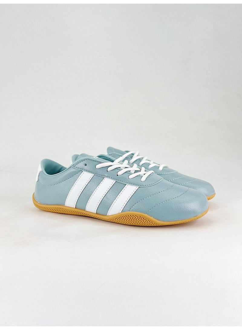 Adidas Sports Outdoor Cycling Sneakers - Image 1