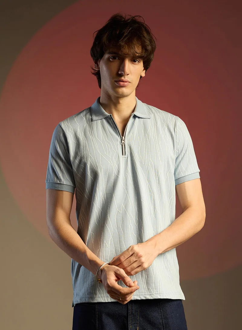 Campus Sutra Men's Powder Blue Crevice-Lined T-Shirt
