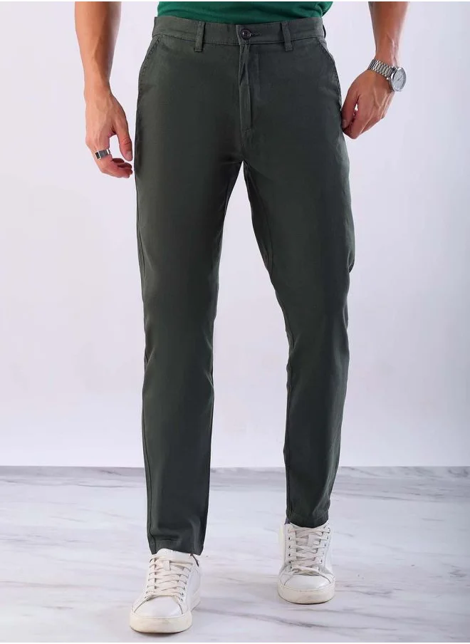 هاردسودا Men Slim Fit Solid Mid-Rise Chinos