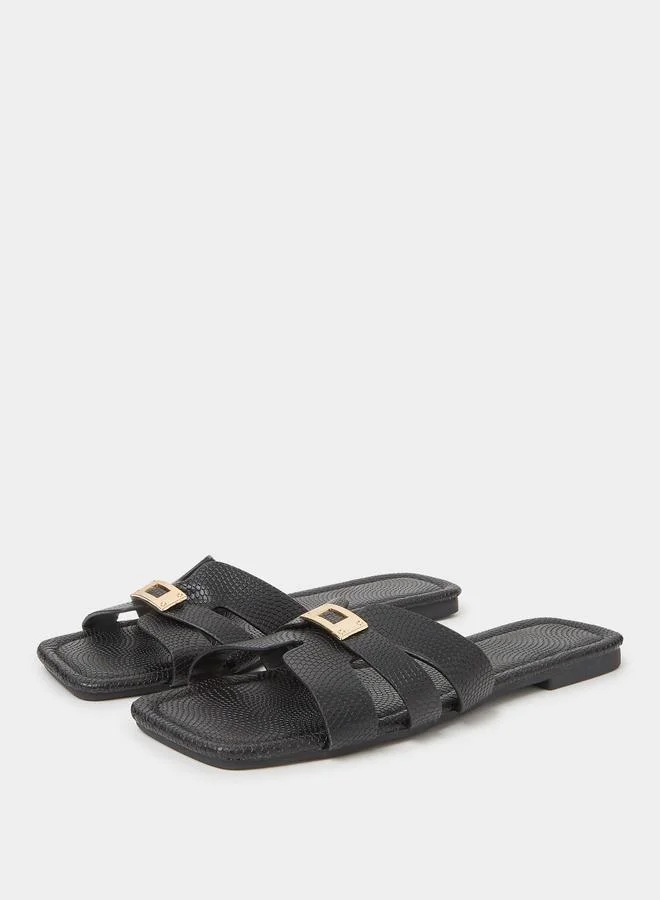 تايك تو Black Flat Sandals with Buckle Detail