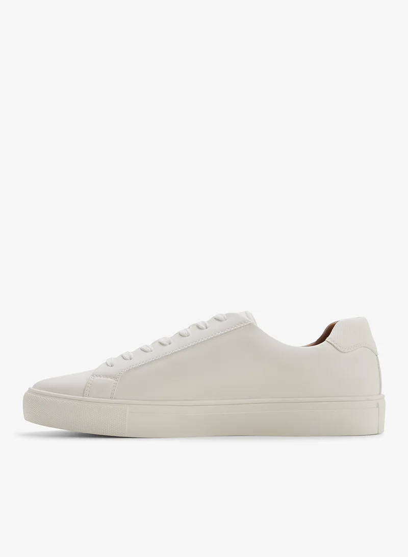 Call it Spring Trabucco Lace Up Low Top Sneakers