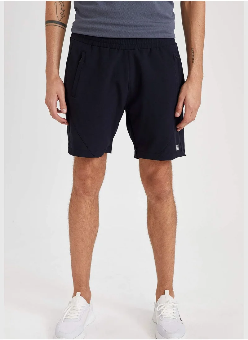 ديفاكتو Regular Fit Sports Shorts