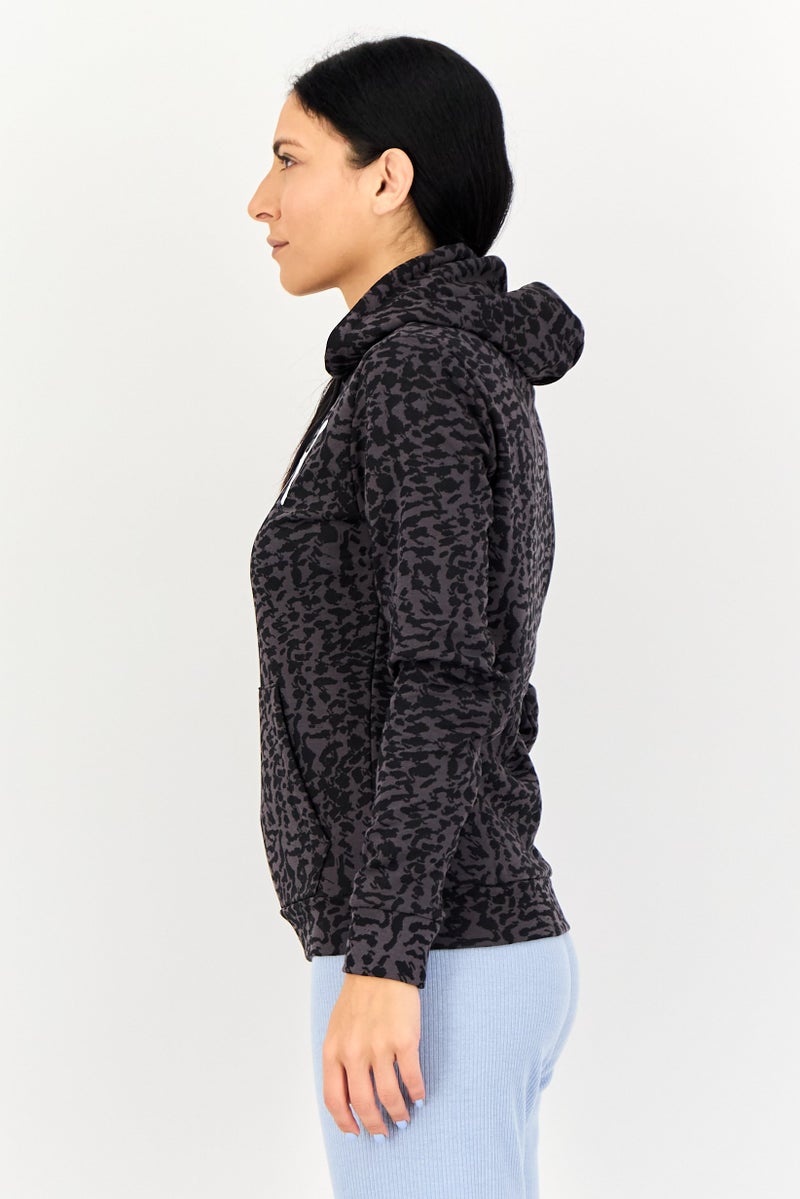 PUMA Women Sportswear Fit Long Sleeve Outdoor Hoodie, Multicolor - Image 2