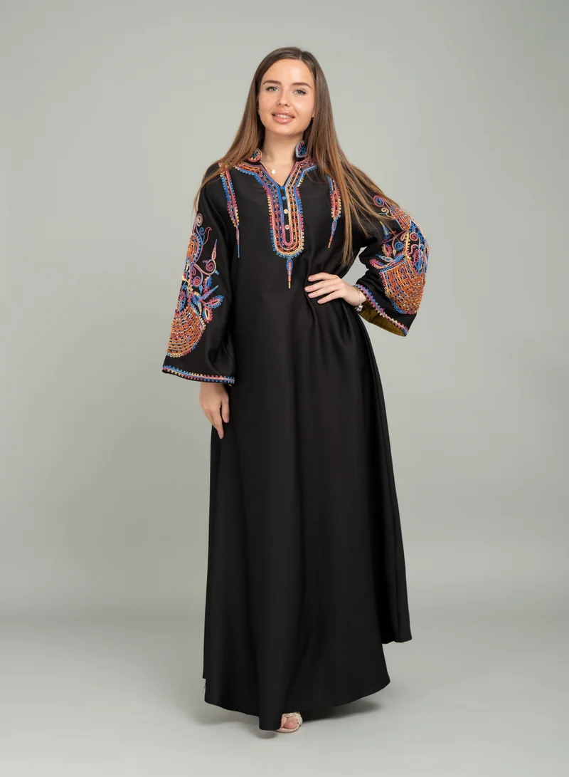 اكسا جلابية تطريز يدوي عنق اسيوي CJ1044 اسود