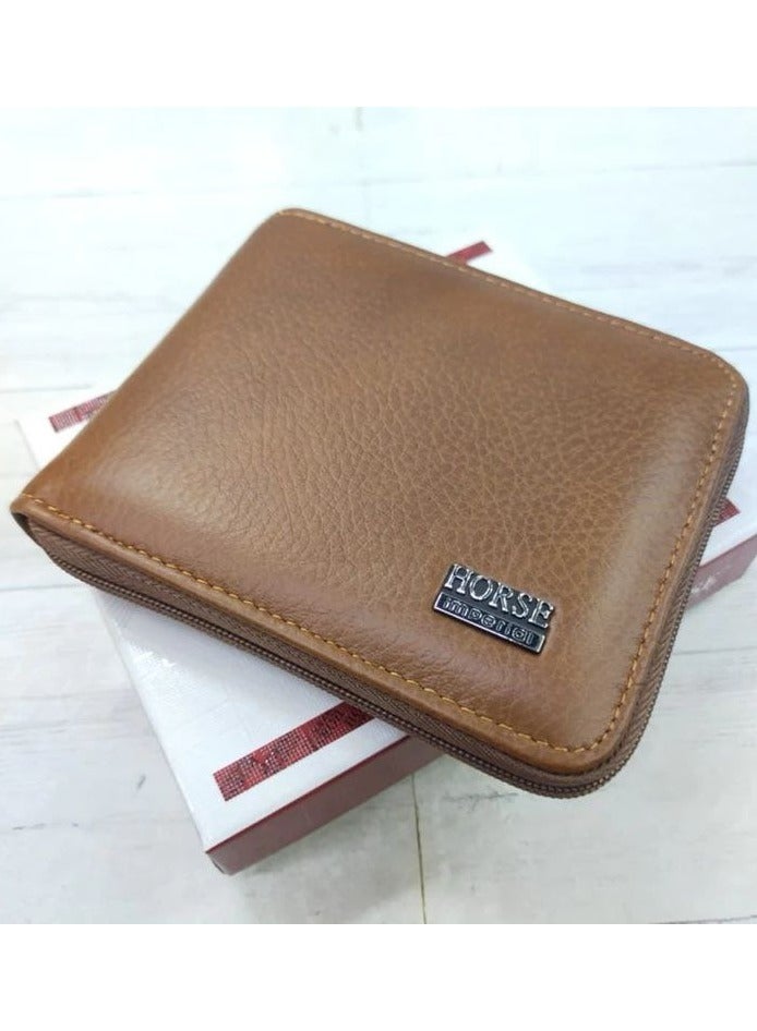 Distinctive men's wallet made of high-quality leather