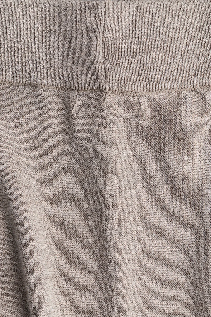 H&M MAMA Knitted trousers