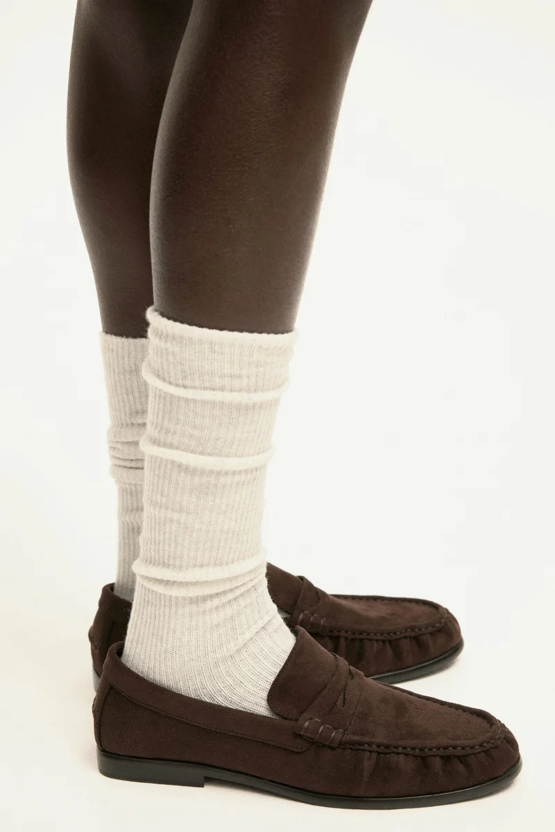 اتش اند ام حذاء لوفر