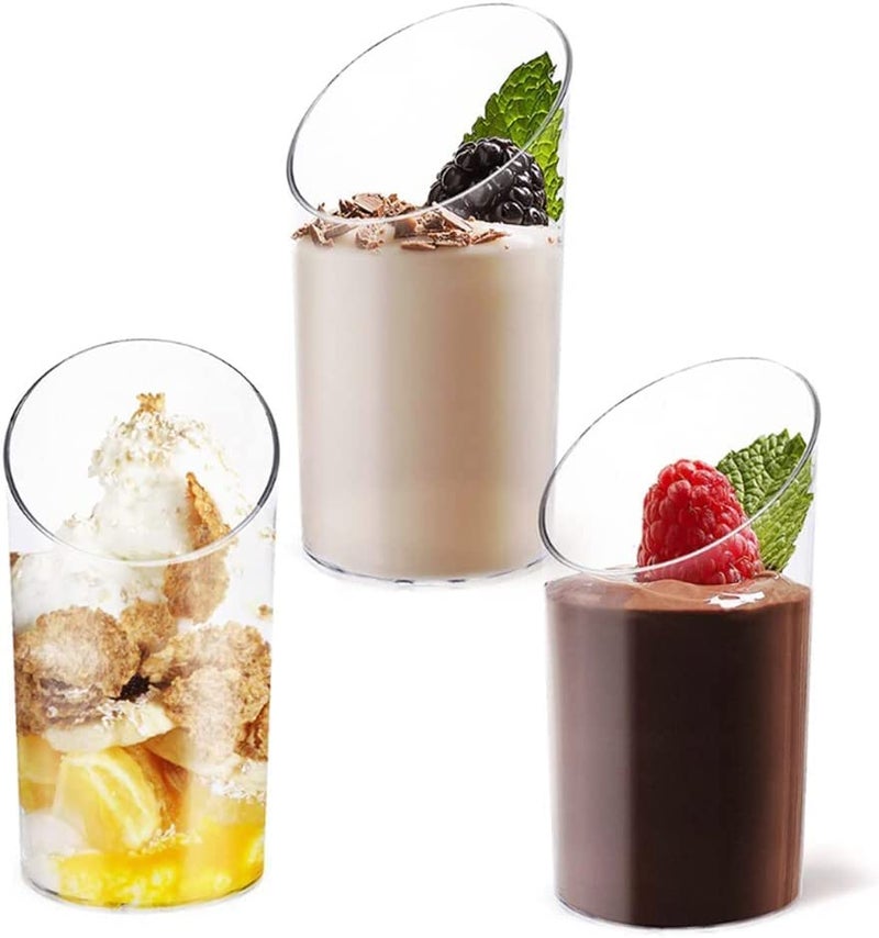 KAHEIGN 100Pcs Mini Angled Dessert Cups 75ml Plastic Round Dessert Cups Clear Parfait Appetizer Cup Reusable Serving Bowl for Dessert Pudding Mousse Party 85 x 4cm