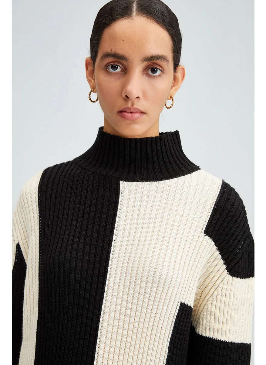 Touche Asymmetrical Striped Knitwear Sweater