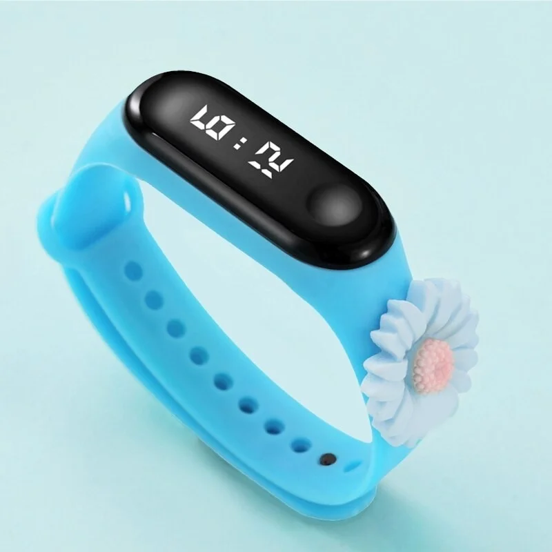 Dzc Kuzenler Avm Dzc Cousins ​​Avm Daisy Figured LED Touch Screen Digital Children and Youth Wristwatch (They Are Not Smart)