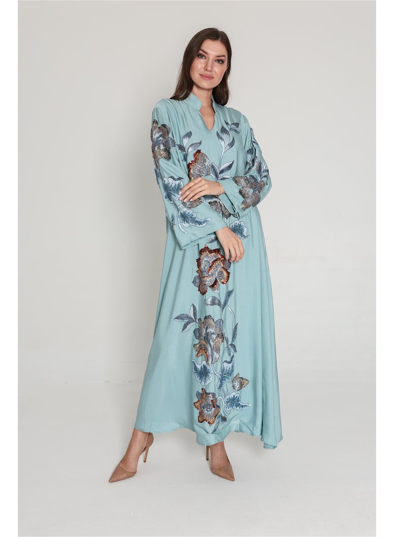 اكسا جلابية مطرزة لامعة نقوش ورود - Image 1