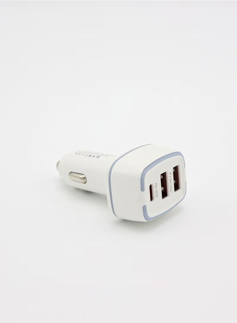 SONIC JEEM Sonic Game  4.8A Car Charger with Three Ports: PD Type-C and Dual USB for Ultra-Fast Charging - Image 1