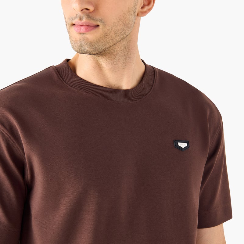 ايكونيك تيشيرت مزين بياقة ضيقة وأكمام قصيرة من آيكونيك - Image 4