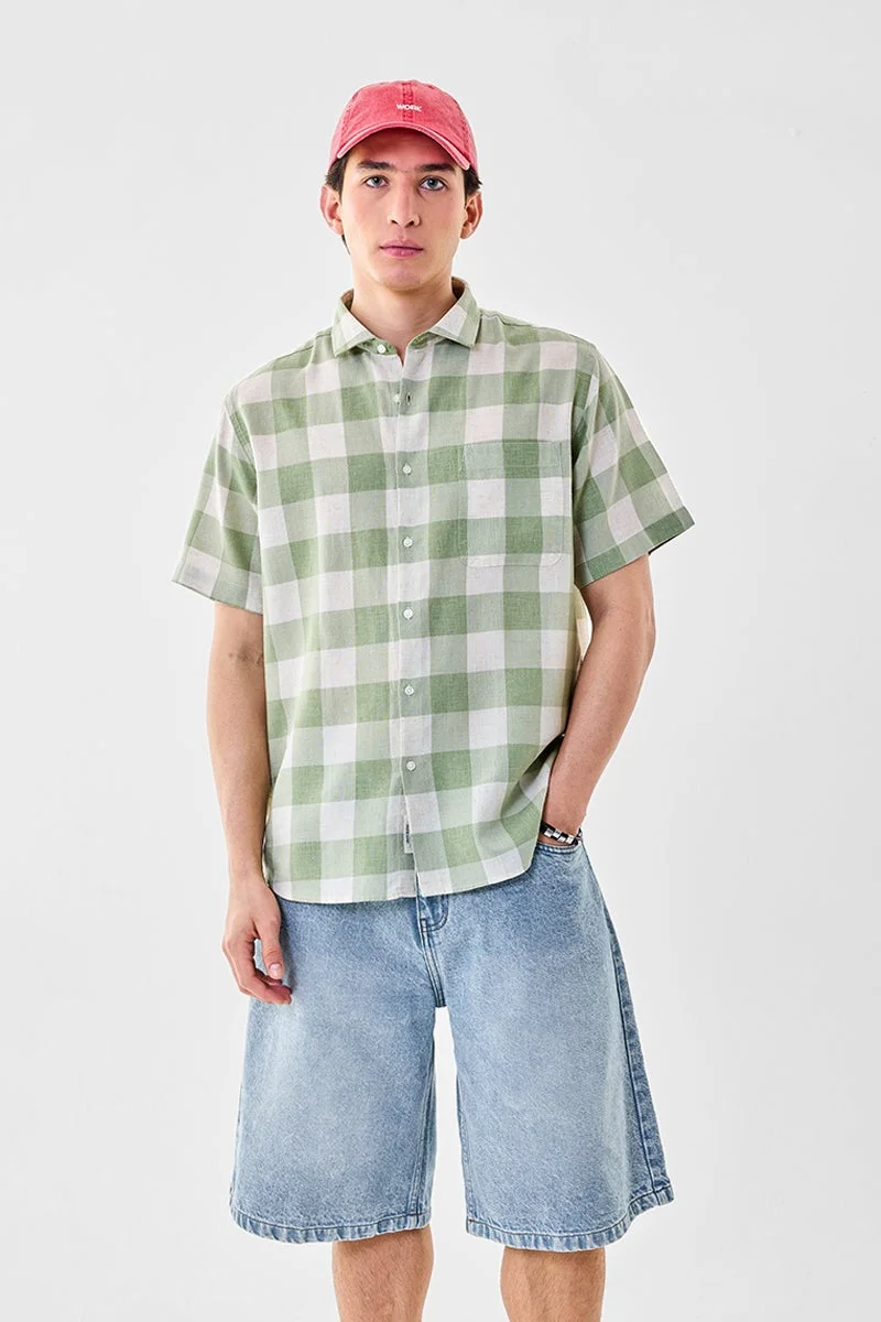 SNITCH Green Checkered Half Sleeve Regular Fit Shirt