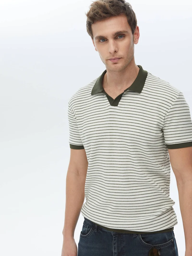 كيب Khaki Printed Polo Collar Cotton Blend T-Shirt