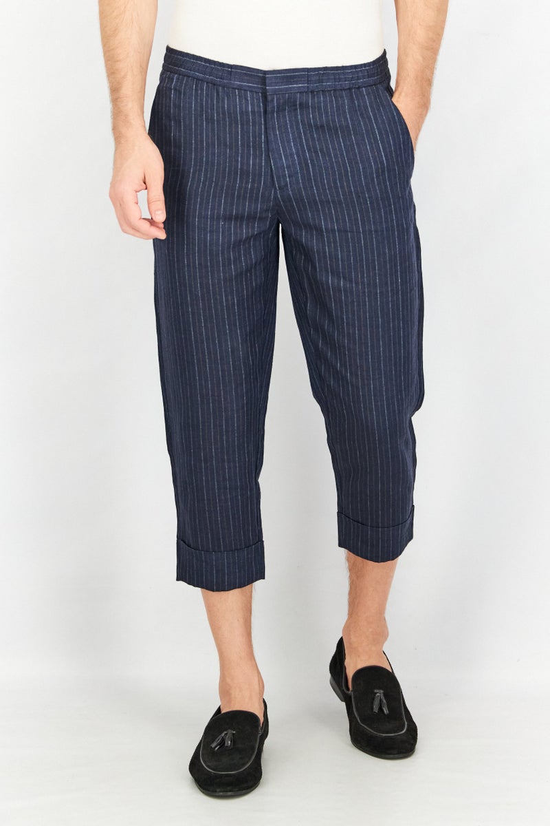 SELECTED سروال قصير مزود بحزام سحب للرجال بتصميم جزرية مخططة، كحلي - Image 1