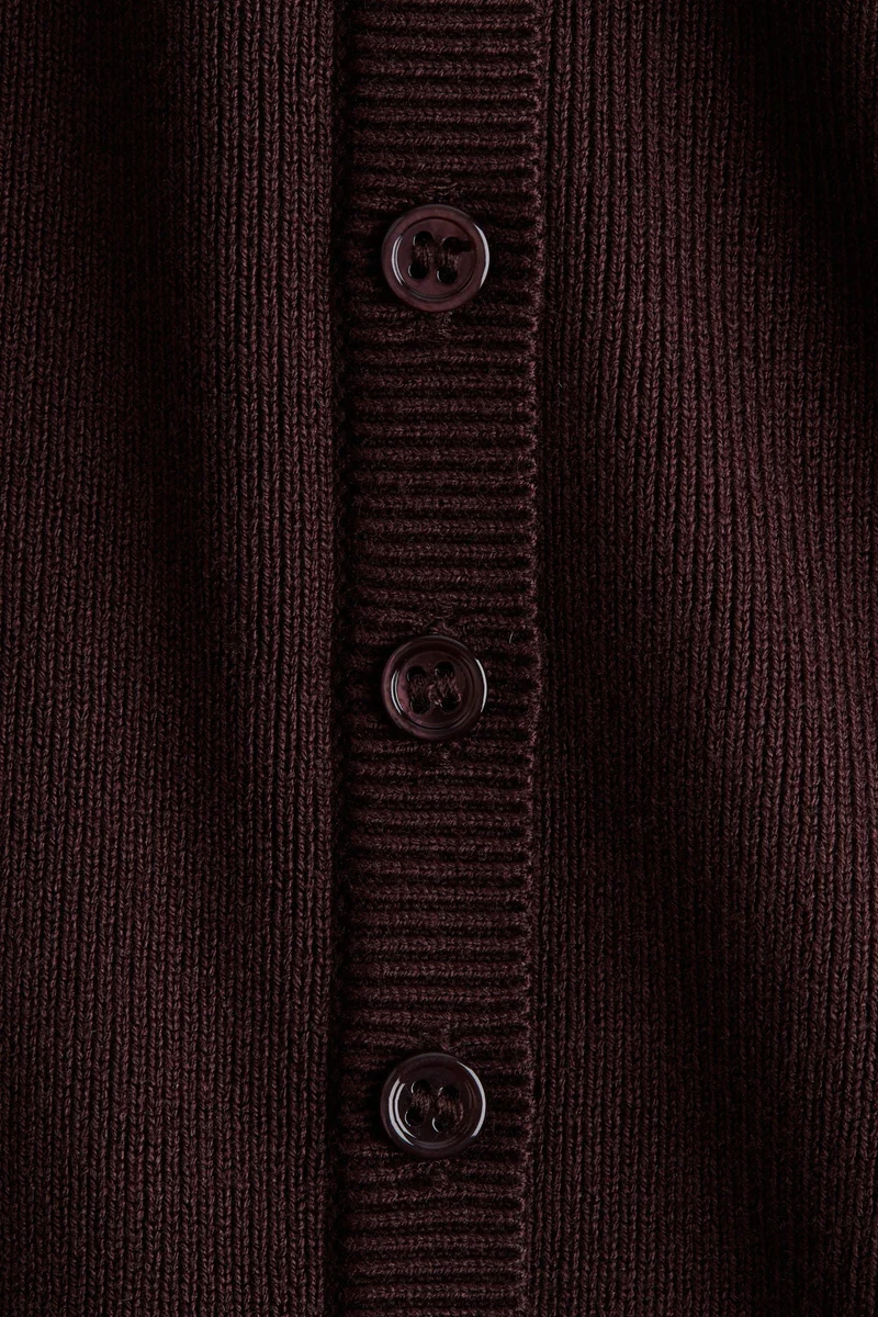 اتش اند ام بلوزة بقبة مربعة