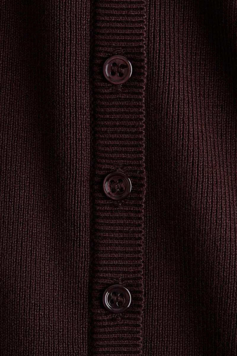 اتش اند ام بلوزة بقبة مربعة