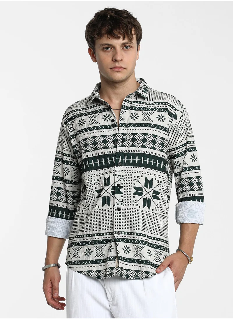 Campus Sutra Men's Forest Green & Cream White Geometric Seersucker Shirt