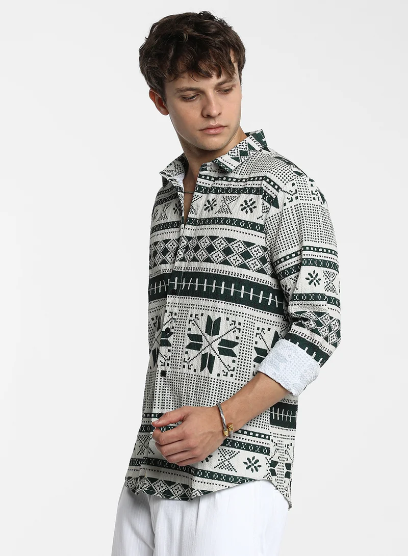 Campus Sutra Men's Forest Green & Cream White Geometric Seersucker Shirt