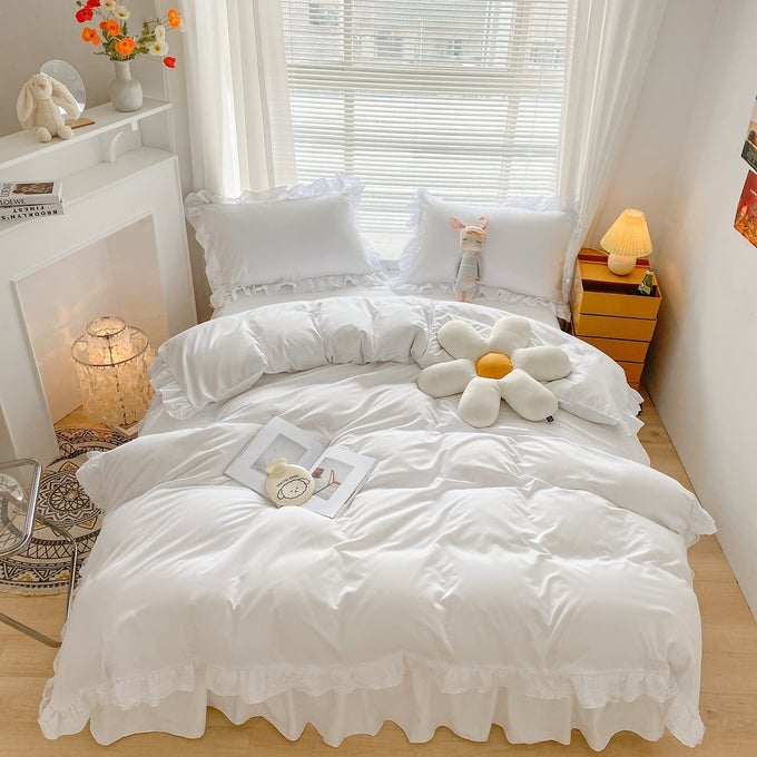CHIC RUFFLE LACE POLYESTER DUVET COVER SET GIRL WHITE BEDDING3 PIECE FULL DUVET COVER WITH ZIPPER CLOSURE ULTRA SOFT AND LIGHT WEIGHT WHITE FULLNO COMFORTER