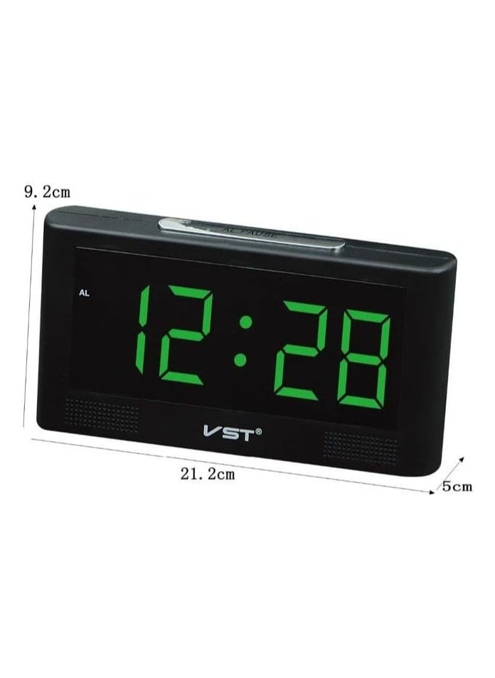 Generic - Stylish Design LED Digital Alarm Clock EU Plug: combines elegance and durability to suit the office or home - Offers multiple functions - Image 1