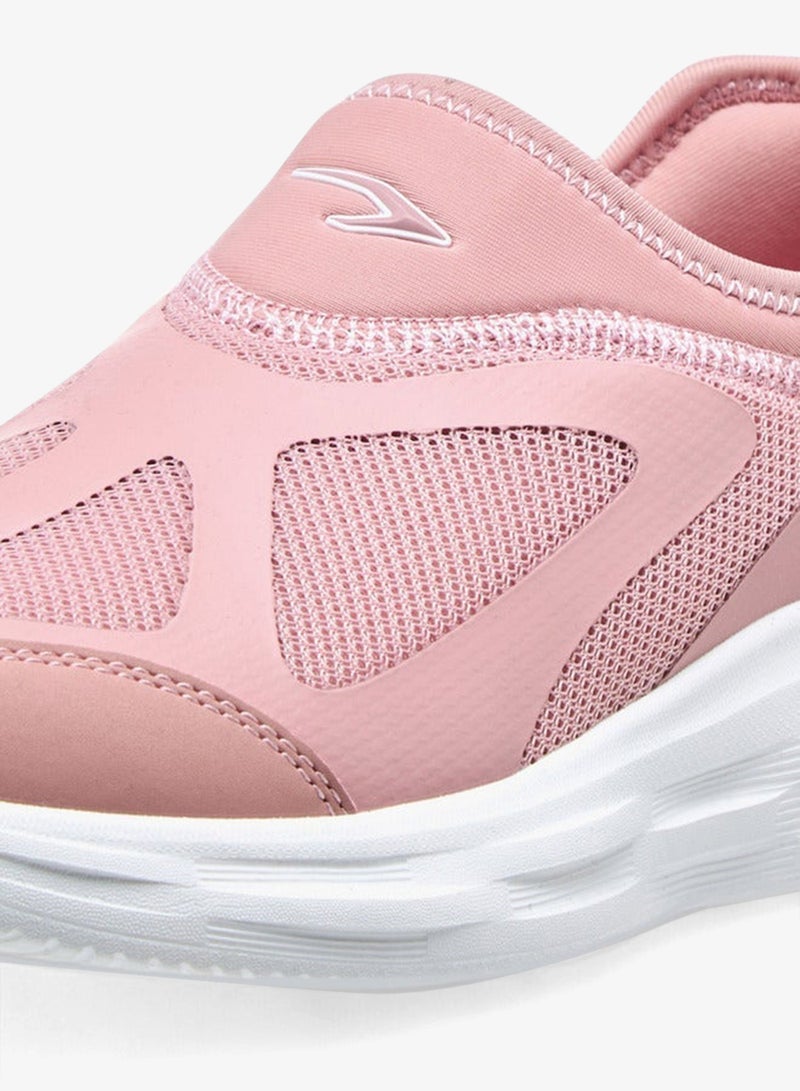 داش شوز رياضي سليب أون بتفاصيل شعار - Image 4