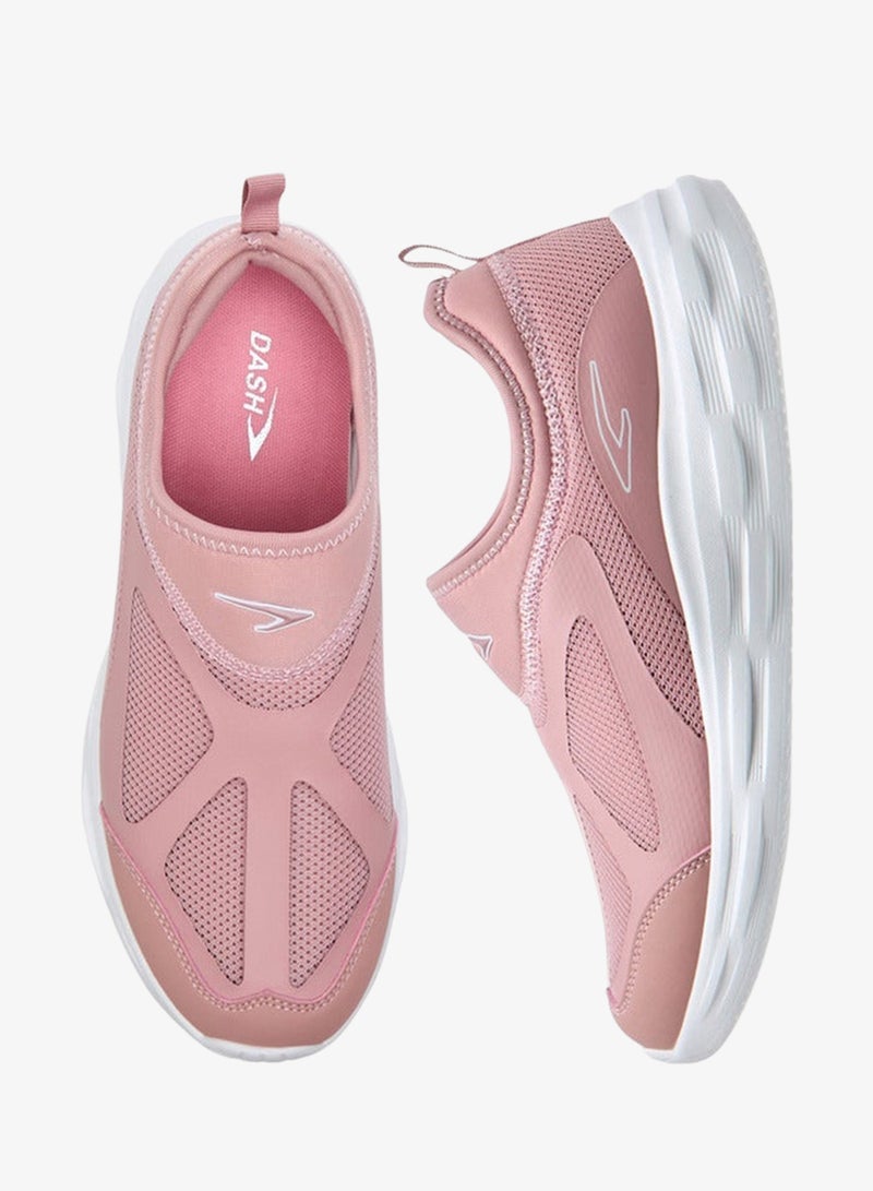 داش شوز رياضي سليب أون بتفاصيل شعار - Image 3